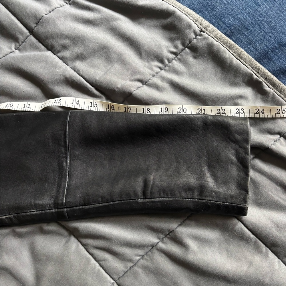 Barneys Original Women's Cropped Black Leather Biker Jacket - Picture 10 of 16